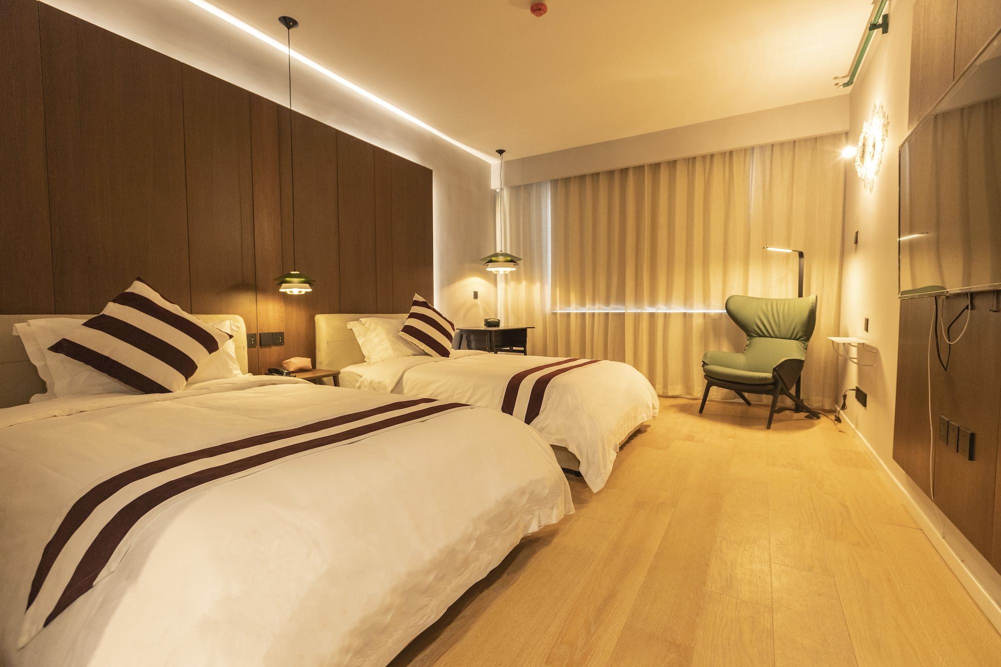 Qingdao The Castle Hotel エクステリア 写真