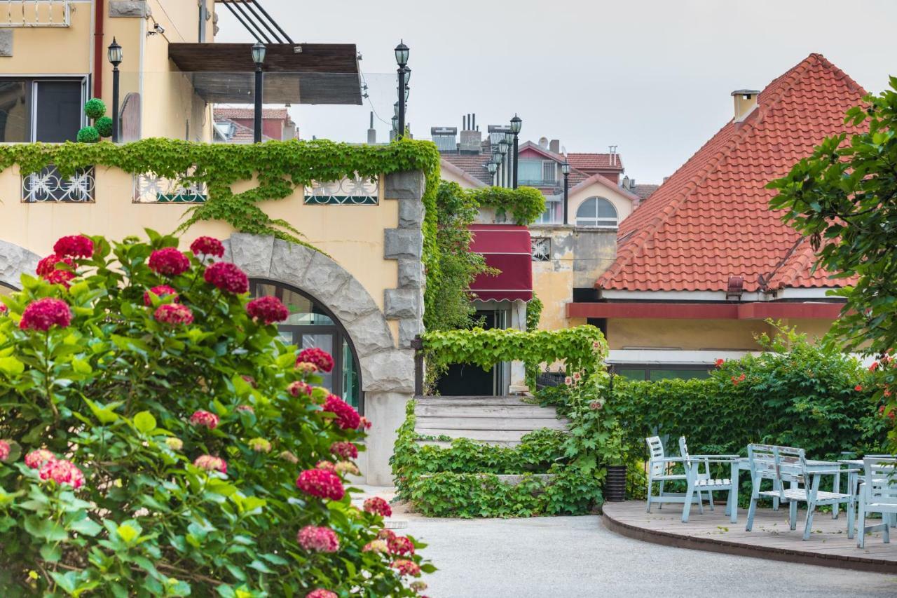 Qingdao The Castle Hotel エクステリア 写真